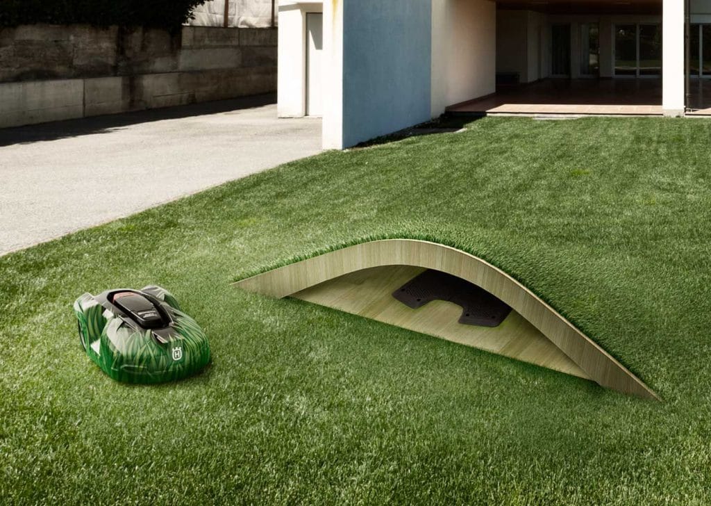robot-lawn-mower-garage-grass